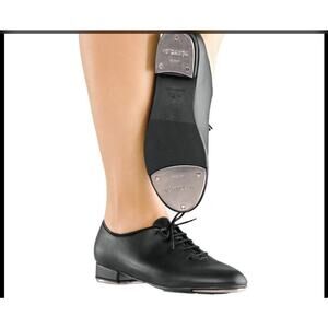 So Danca Black Lace Up Youth Size 1.5 Taps Shoes Studio Beginner Recital EUC